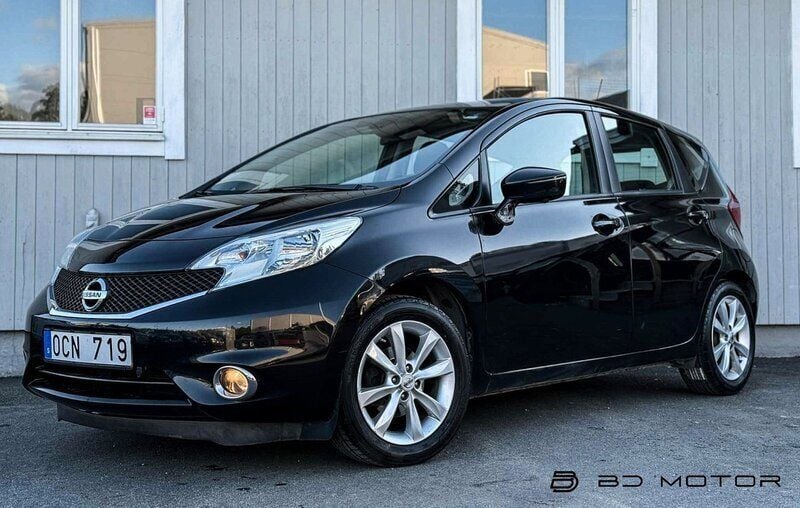 Svart Begagnad 2014 Nissan Note SE Minibuss | 69 900 kr - Bild 1/4