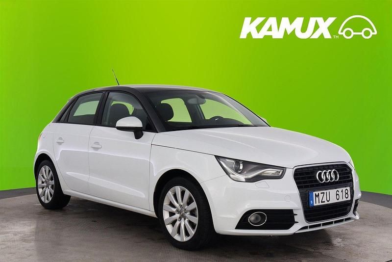 Vit Begagnad 2013 Audi A1 Sportback Halvkombi | 144 800 kr (Marknadspris) - Bild 1/3