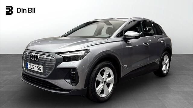 Grå (tyfongrå metallic) Begagnad 2022 Audi Q4 e-tron Proline SUV | 284 000 kr (Marknadspris) - Bild 1/4