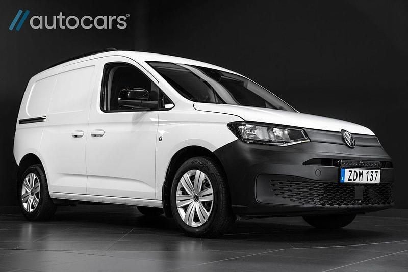 Vit Begagnad 2022 VW Caddy Minibuss | 278 750 kr (Lite dyr) - Bild 1/4