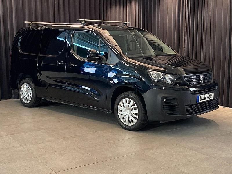 Svart Begagnad 2021 Peugeot Partner Van | 259 000 kr - Bild 1/4