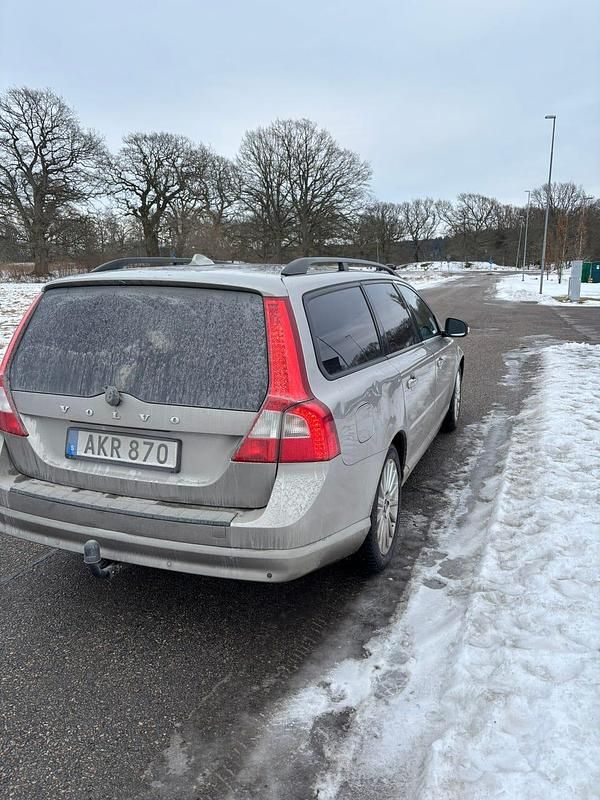 Begagnad Volvo V70 163 HK (119 kW) 2009 Kombi