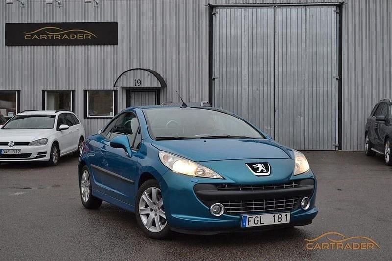 Blå Begagnad 2007 Peugeot 207 CC Cab | 37 900 kr (Marknadspris) - Bild 1/4