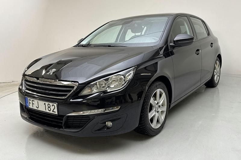 Svart Begagnad 2014 Peugeot 308 Active | 85 000 kr (Marknadspris) - Bild 1/4