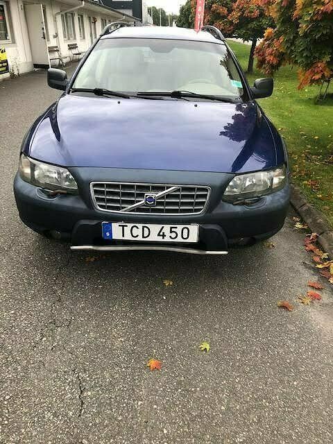 Begagnad Volvo XC70 Ocean Race 200 HK (147 kW) 2002 Blå (mörkblå ) SUV