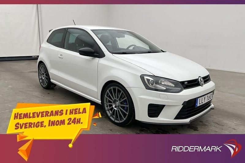 Vit Begagnad 2013 VW Polo R Halvkombi | 179 800 kr - Bild 1/3