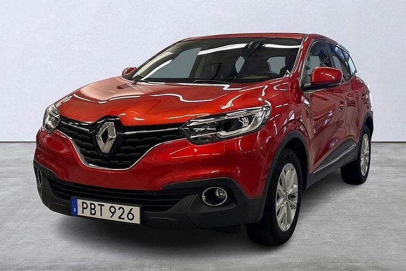 Röd Begagnad 2016 Renault Kadjar Zen SUV | 119 900 kr (Marknadspris) - Bild 1/4