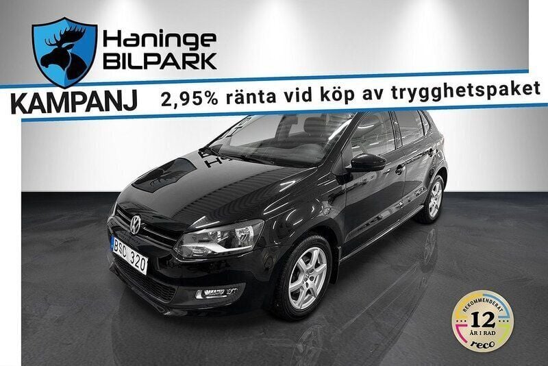 Svart Begagnad 2013 VW Polo Halvkombi | 89 900 kr (Marknadspris) - Bild 1/4
