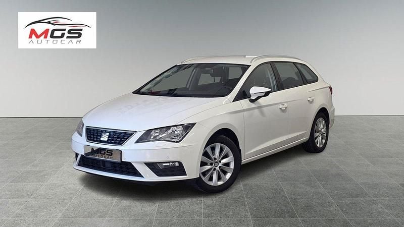 Vit Begagnad 2018 Seat Leon ST Style Kombi | 109 900 kr (Marknadspris) - Bild 1/4