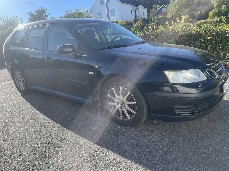 Svart Begagnad 2007 Saab 9-3 Linear Kombi | 10 000 kr (Superpris) - Bild 1/4