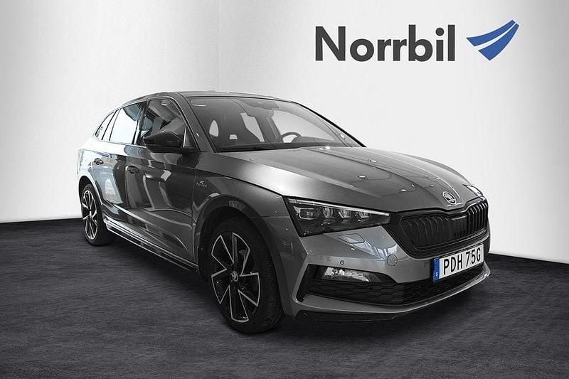 Grå Begagnad 2022 Skoda Scala Monte Carlo Halvkombi | 229 000 kr (Lite dyr) - Bild 1/4