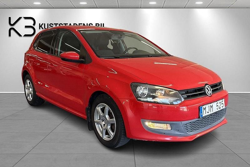 Röd Begagnad 2009 VW Polo Halvkombi | 44 900 kr (Dyr) - Bild 1/4