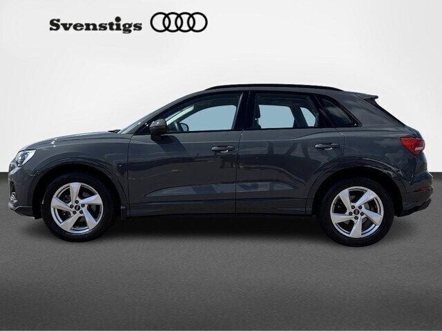 Nanogrå metallic Begagnad 2023 Audi Q3 Advanced Plus SUV | 344 900 kr (Marknadspris) - Bild 1/4