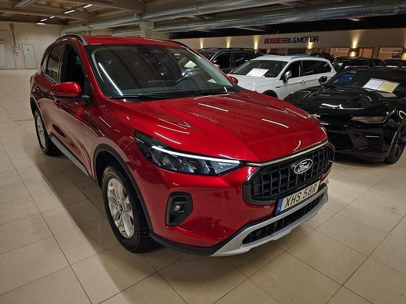 Röd Begagnad 2024 Ford Kuga Active SUV | 398 900 kr - Bild 1/4