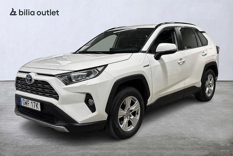 Vit Begagnad 2020 Toyota RAV4 Hybrid Active SUV | 219 900 kr (Superpris) - Bild 1/4
