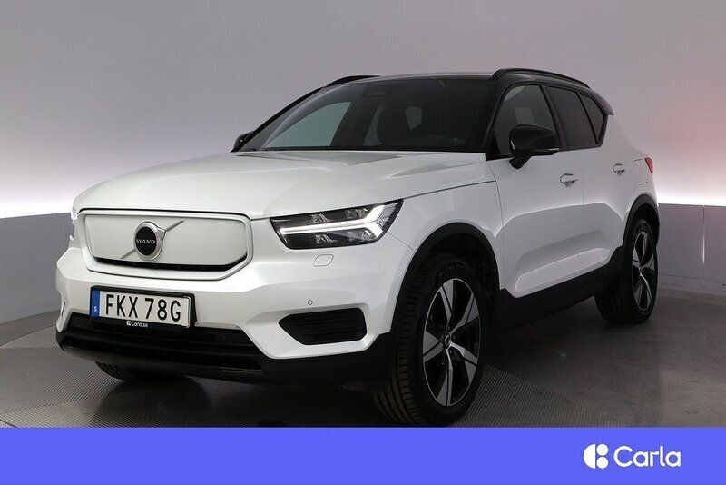 Vit Begagnad 2022 Volvo XC40 Core SUV | 324 900 kr - Bild 1/4