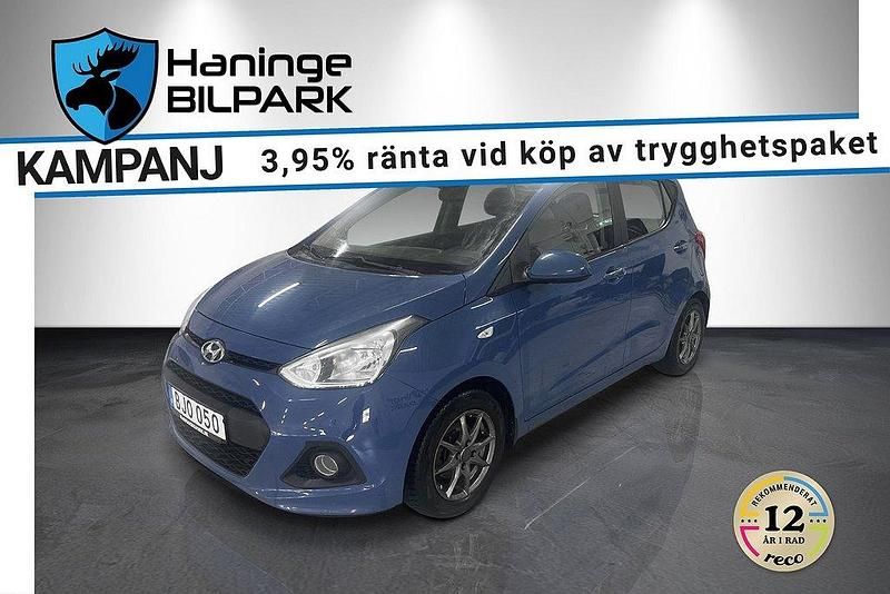 Blå Begagnad 2014 Hyundai i10 Halvkombi | 59 900 kr (Marknadspris) - Bild 1/2
