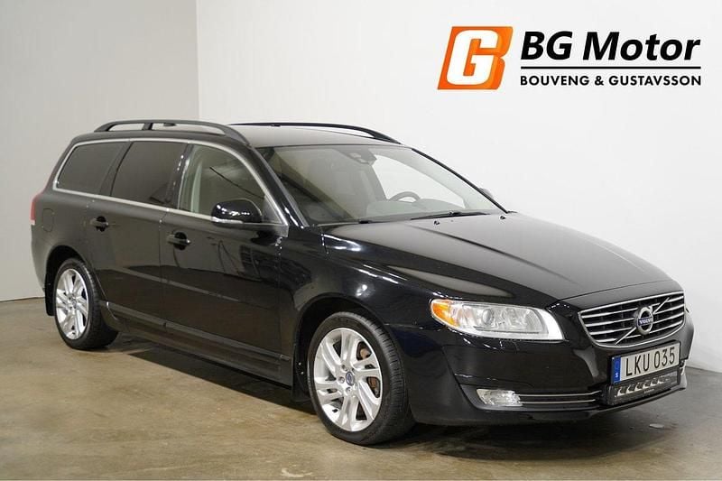 Svart Begagnad 2013 Volvo V70 Momentum Kombi | 119 900 kr (Lite dyr) - Bild 1/4