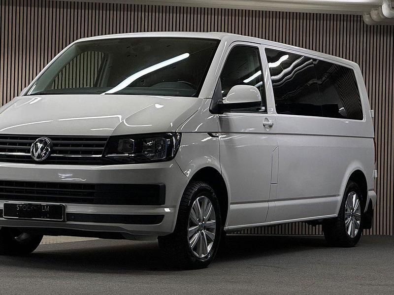 Begagnad VW Caravelle 102 HK (75 kW) 2016 Minibuss