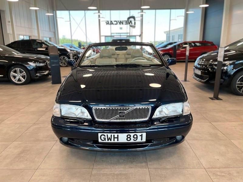 Begagnad Volvo C70 193 HK (141 kW) 1998 Blå Cab