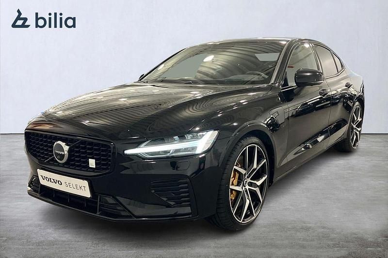 Svart Begagnad 2022 Volvo S60 Sedan | 499 900 kr (Dyr) - Bild 1/3
