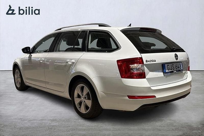 Begagnad Skoda Octavia 110 HK (80 kW) 2016 Vit Kombi