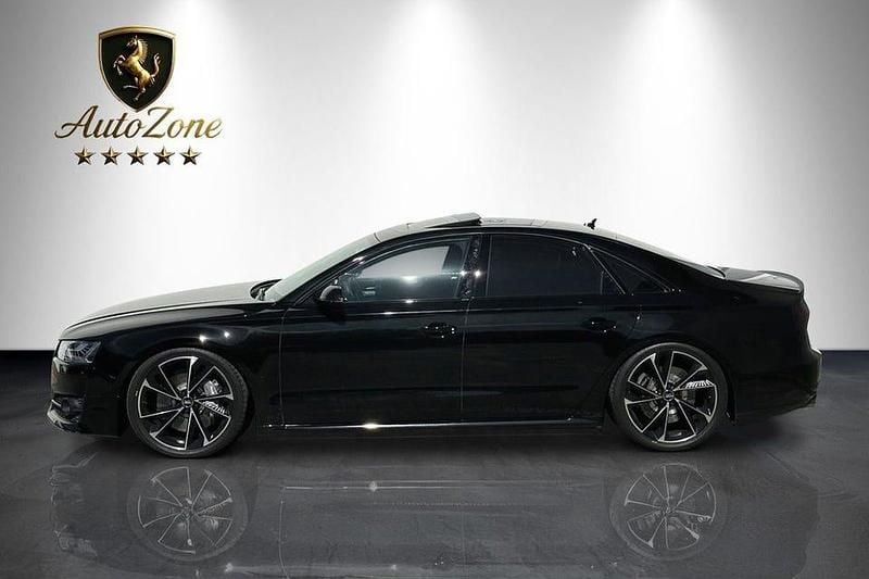 Begagnad Audi S8 plus Comfort 606 HK (445 kW) 2017 Svart Sedan