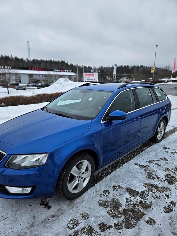 Begagnad Skoda Octavia 115 HK (84 kW) 2017 Kombi