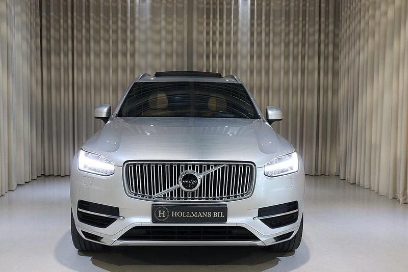 Begagnad Volvo XC90 Inscription 408 HK (300 kW) 2015 Grå SUV