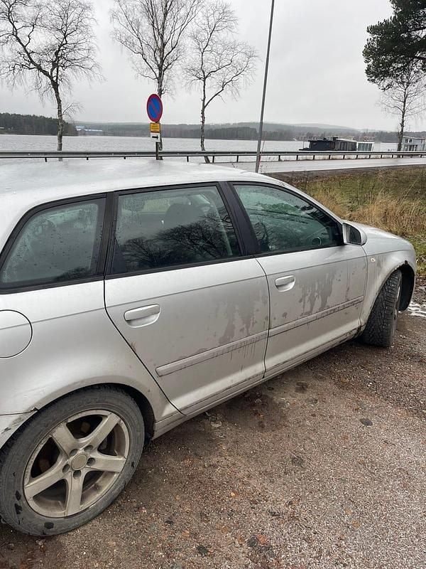 Begagnad 2006 Audi A3 Sportback Halvkombi | 12 000 kr (Superpris) - Bild 1/4