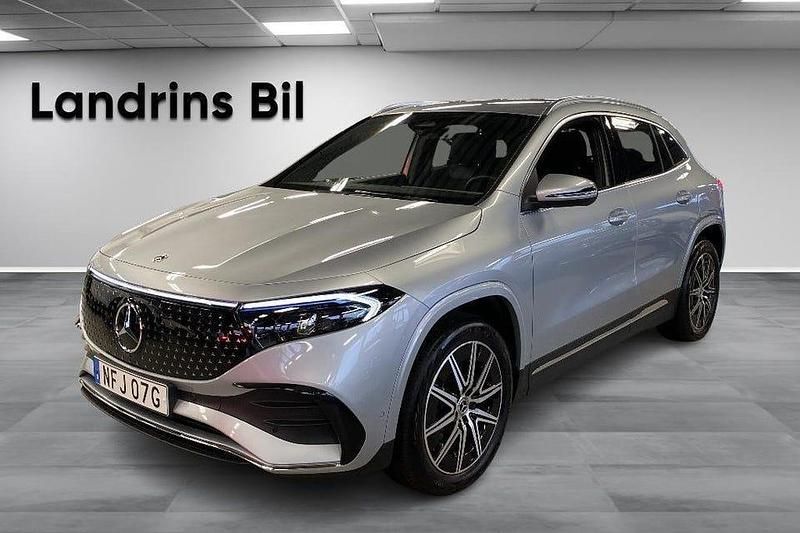 Silver Begagnad 2024 Mercedes EQA300 Advanced SUV | 499 000 kr (Lite dyr) - Bild 1/4