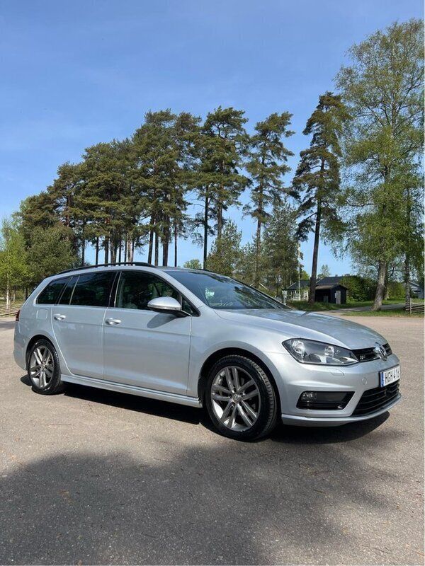 Silver Begagnad 2017 VW Golf VII GT Kombi | 163 000 kr (Marknadspris) - Bild 1/4