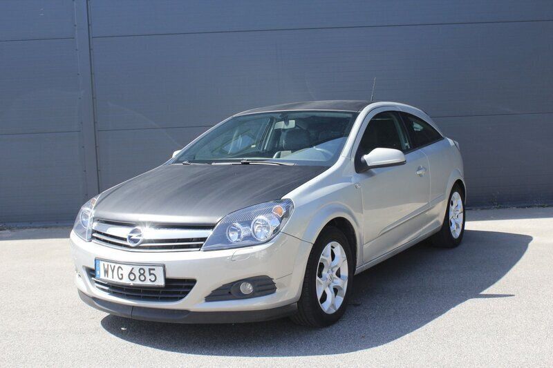 Grå Begagnad 2005 Opel Astra GTC Halvkombi | 29 500 kr - Bild 1/4