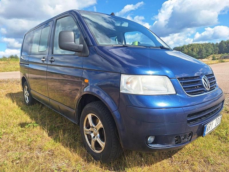 Blå Begagnad 2004 VW T5 Van | 40 000 kr - Bild 1/4