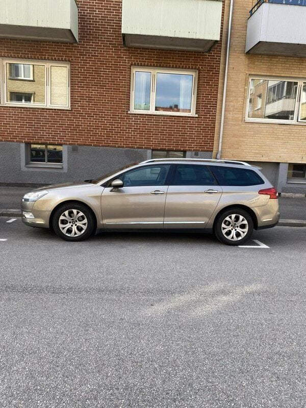 Brun Begagnad 2011 Citroën C5 Kombi | 25 000 kr (Superpris) - Bild 1/4