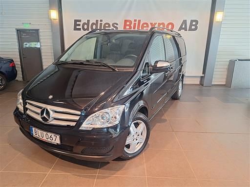 Svart Begagnad 2014 Mercedes Viano Minibuss | 139 900 kr (Lite dyr) - Bild 1/4