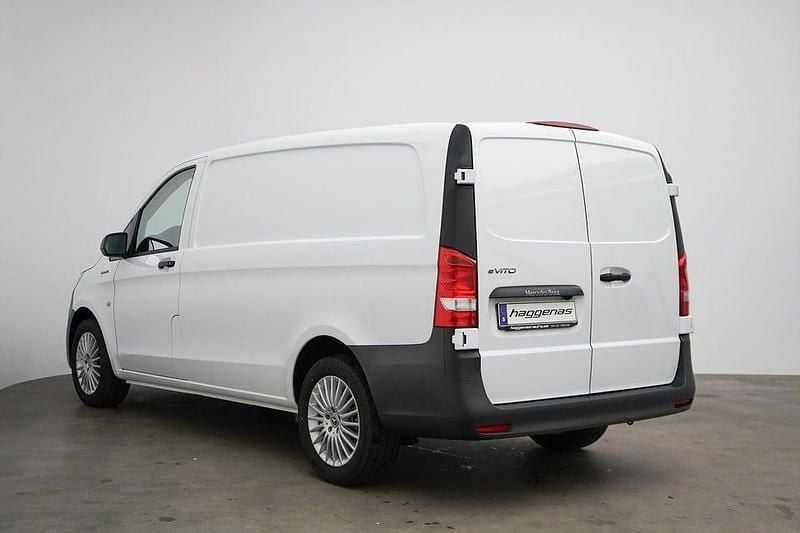 Begagnad Mercedes e-Vito 85 kW (116 HK) 2025 Vit Minibuss