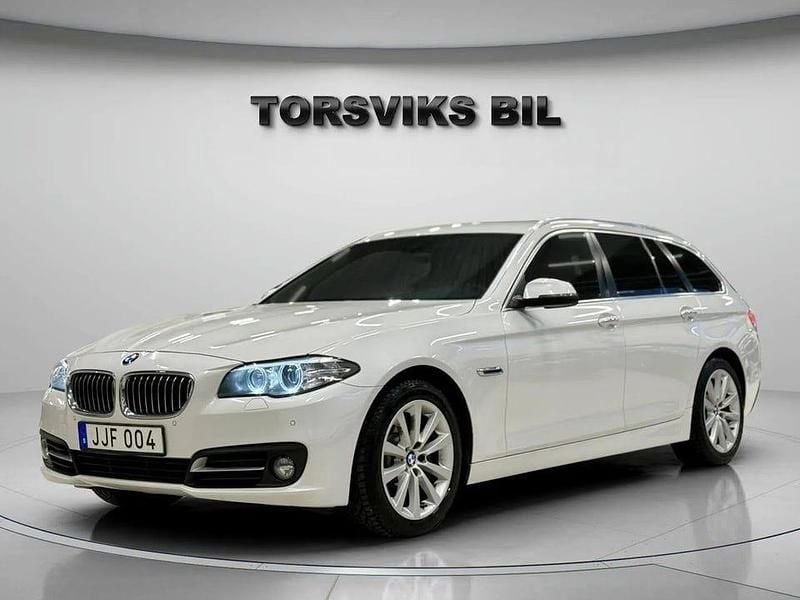 Begagnad BMW 520 184 HK (135 kW) 2014 Vit Kombi