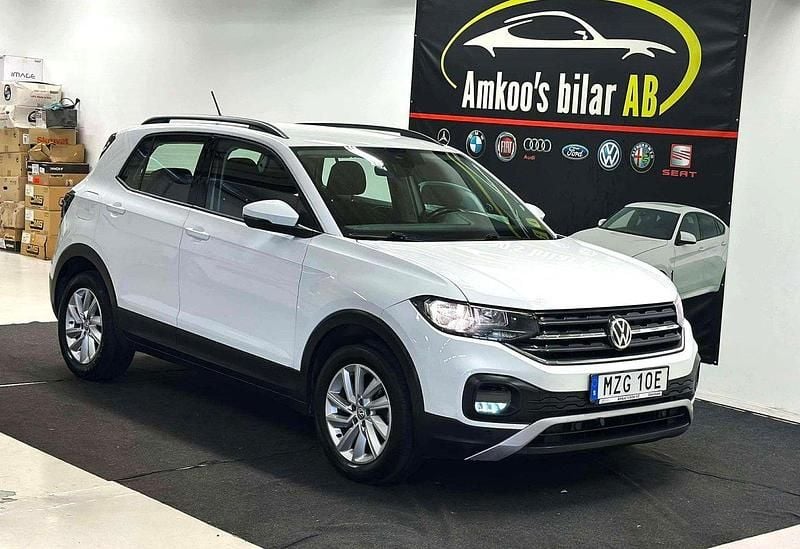 Vit Begagnad 2020 VW T-Cross SUV | 147 900 kr (Marknadspris) - Bild 1/4
