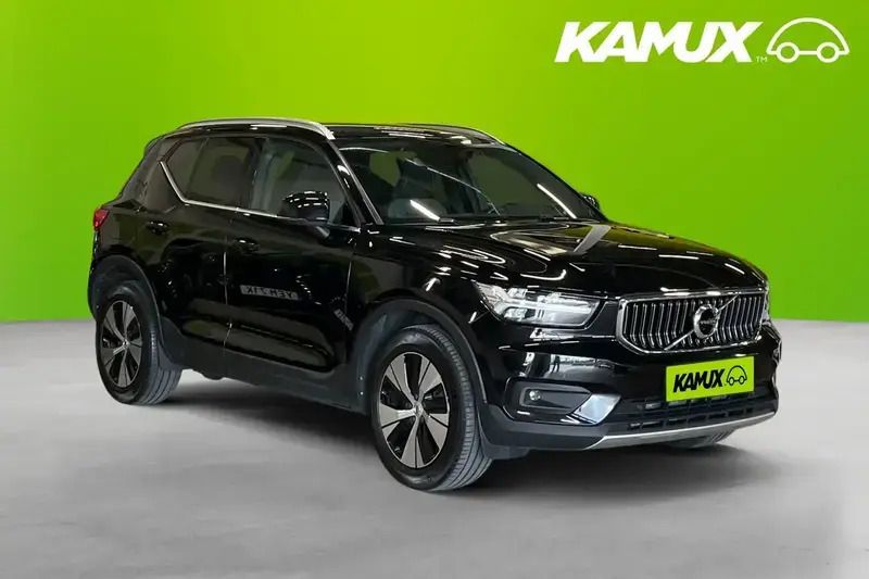 Svart Begagnad 2021 Volvo XC40 Inscription SUV | 254 700 kr - Bild 1/4
