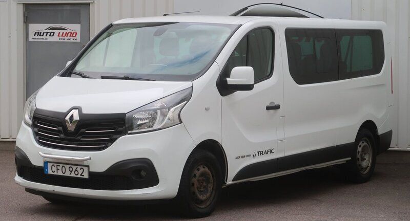 Vit Begagnad 2018 Renault Trafic Van | 119 900 kr (Lite dyr) - Bild 1/4