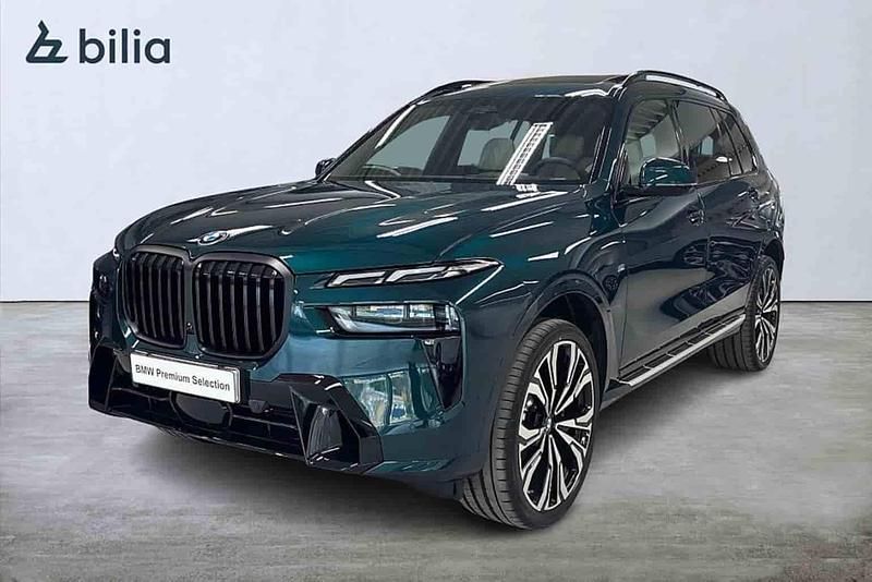 Grön Begagnad 2026 BMW X7 SUV | 1 299 900 kr - Bild 1/1
