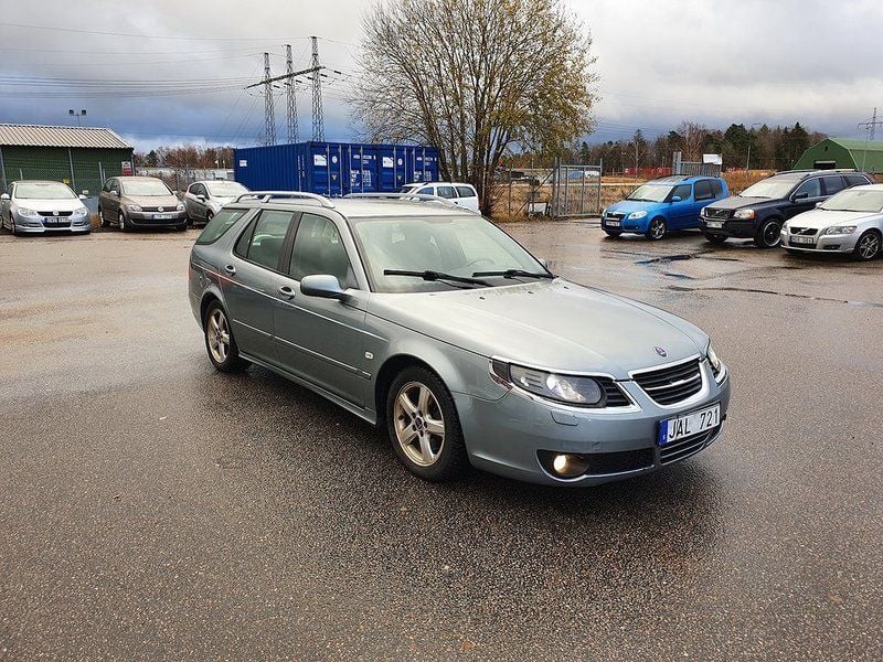 Begagnad Saab 9-5 Vector 185 HK (136 kW) 2008 Grå Kombi