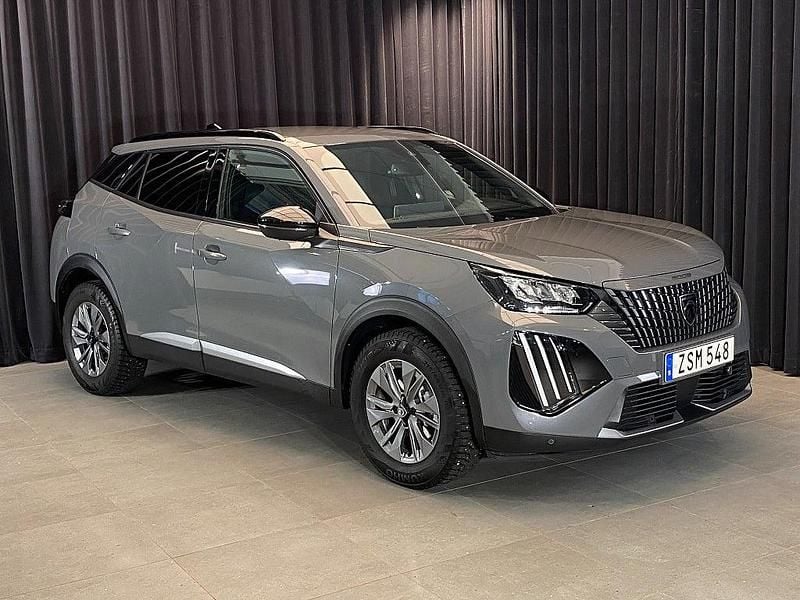 Grå Begagnad 2024 Peugeot 2008 Allure SUV | 209 500 kr (Bra pris) - Bild 1/4