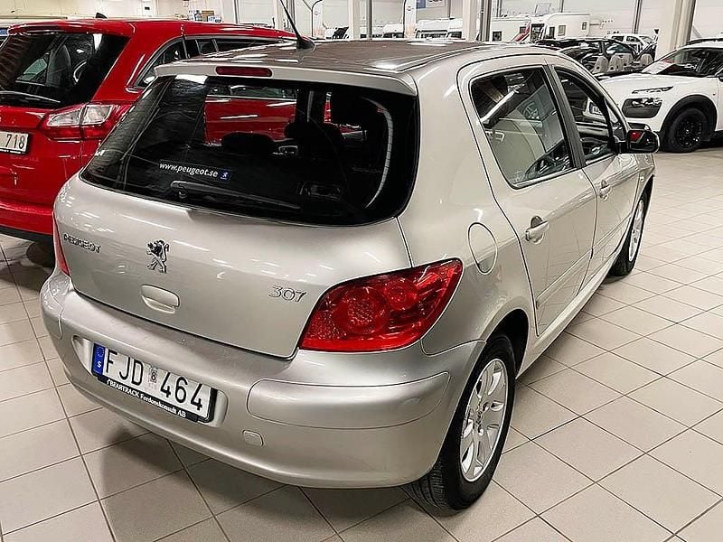 Begagnad Peugeot 307 109 HK (80 kW) 2007 Grå Halvkombi