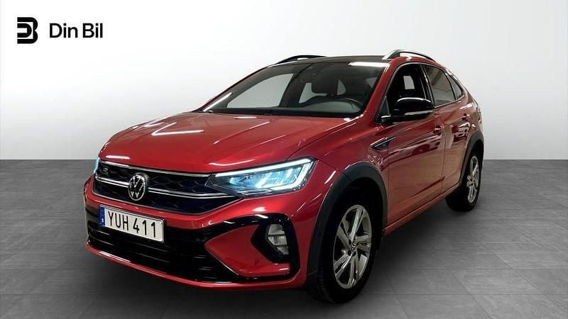 Mörkröd Begagnad 2022 VW Taigo R-line SUV | 239 900 kr (Marknadspris) - Bild 1/4