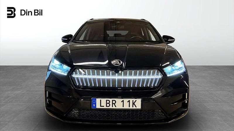 Begagnad Skoda Enyaq iV RS 250 kW (340 HK) 2024 Svart SUV