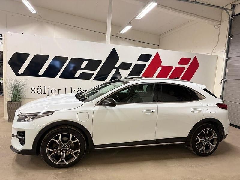Begagnad Kia XCeed 141 HK (103 kW) 2021 Vit SUV