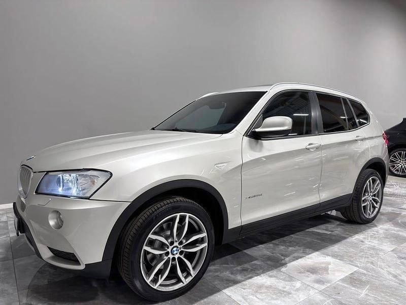 Begagnad BMW X3 M Sport 258 HK (189 kW) 2011 Ljusgrå SUV