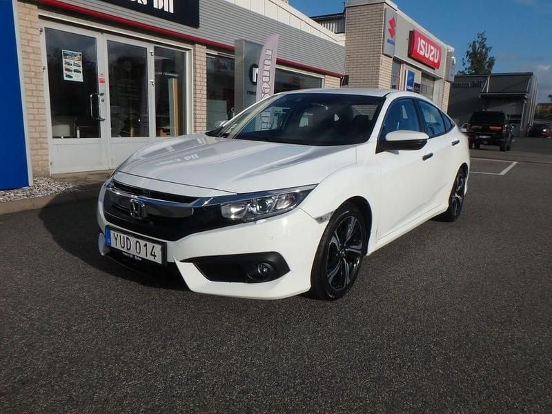 Vit Begagnad 2018 Honda Civic Elegance Sedan | 169 000 kr (Bra pris) - Bild 1/4